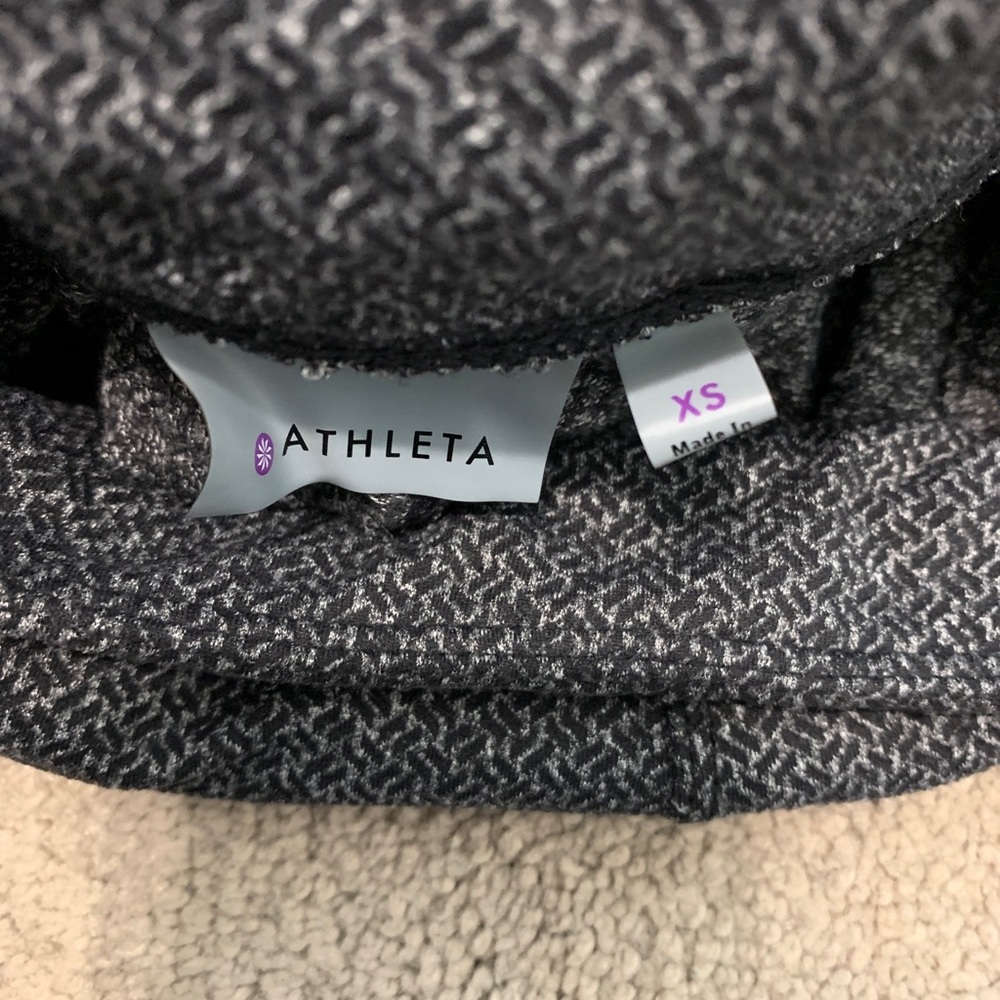 Athleta Metro High Waisted Herringbone Athletic Leggings Size XS Pockets - Picture 8 of 12